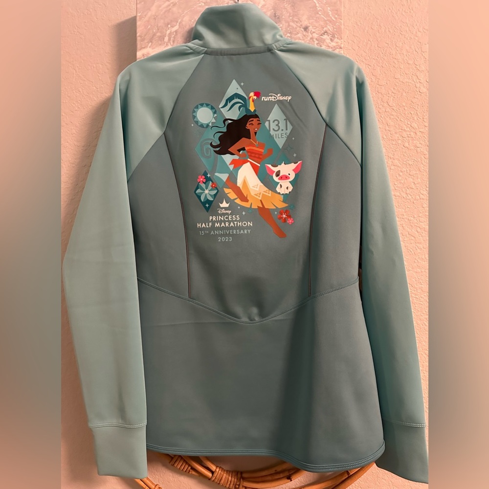 Rundisney Princess Half Marathon 2023 Jacket, Size La… Gem
